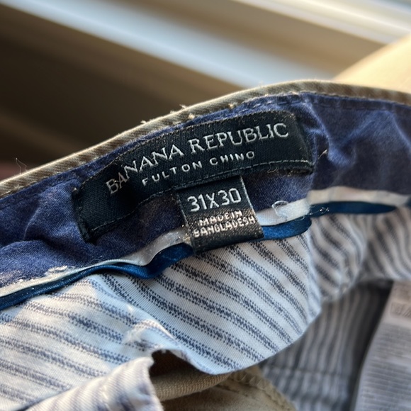 Banana Republic Fulton Chino’s 31w - Picture 4 of 7